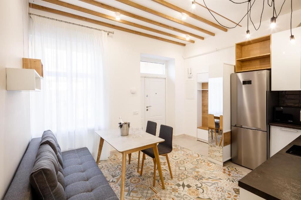 Апартаменты Palace view apartments - 24 Kopernyka str. Львов-34